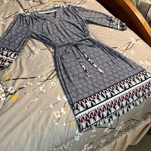 Size 12 polyester/spandex dress, great condition/no rips, stains or tears